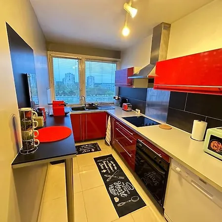 Exotic Spacious Stylish Retreat Apartment Ris-Orangis
